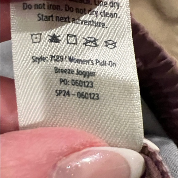 Free Fly Women's Pull-On Breeze Jogger in Fig Mauve Size Small - Picture 8 of 8